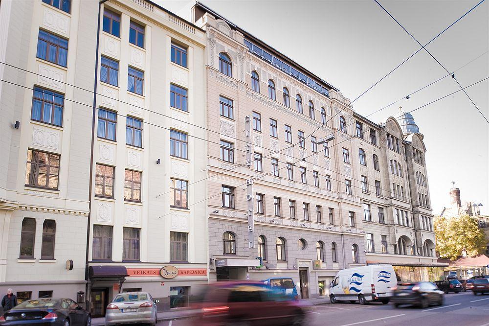 City Hotel Teater Рига Екстериор снимка