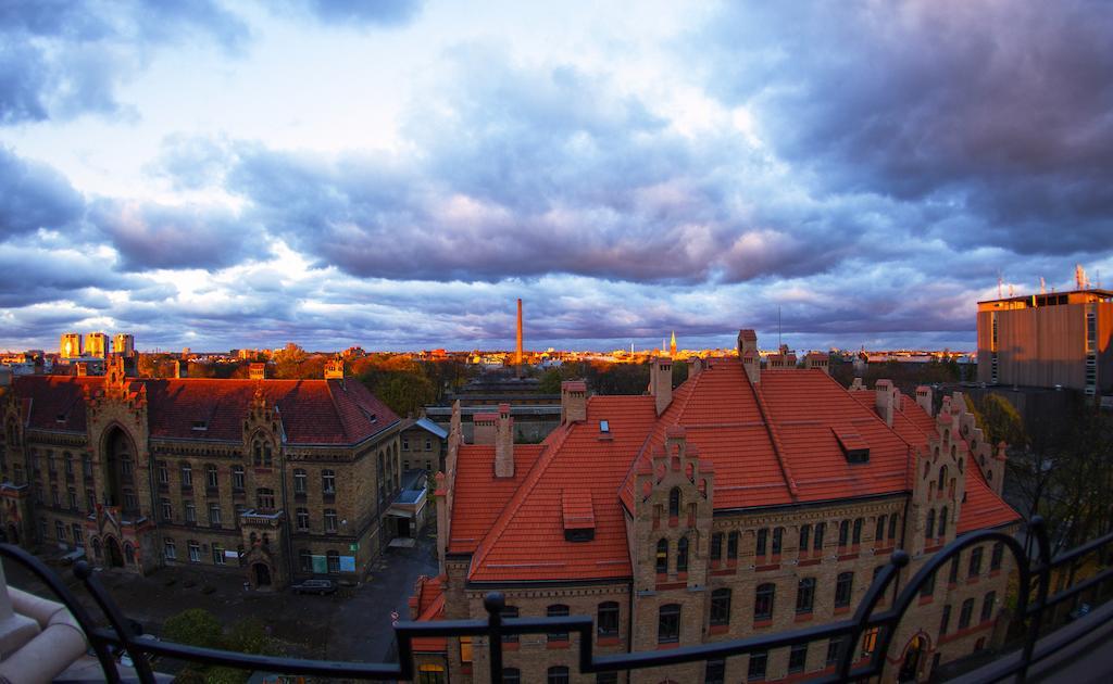 City Hotel Teater Рига Екстериор снимка